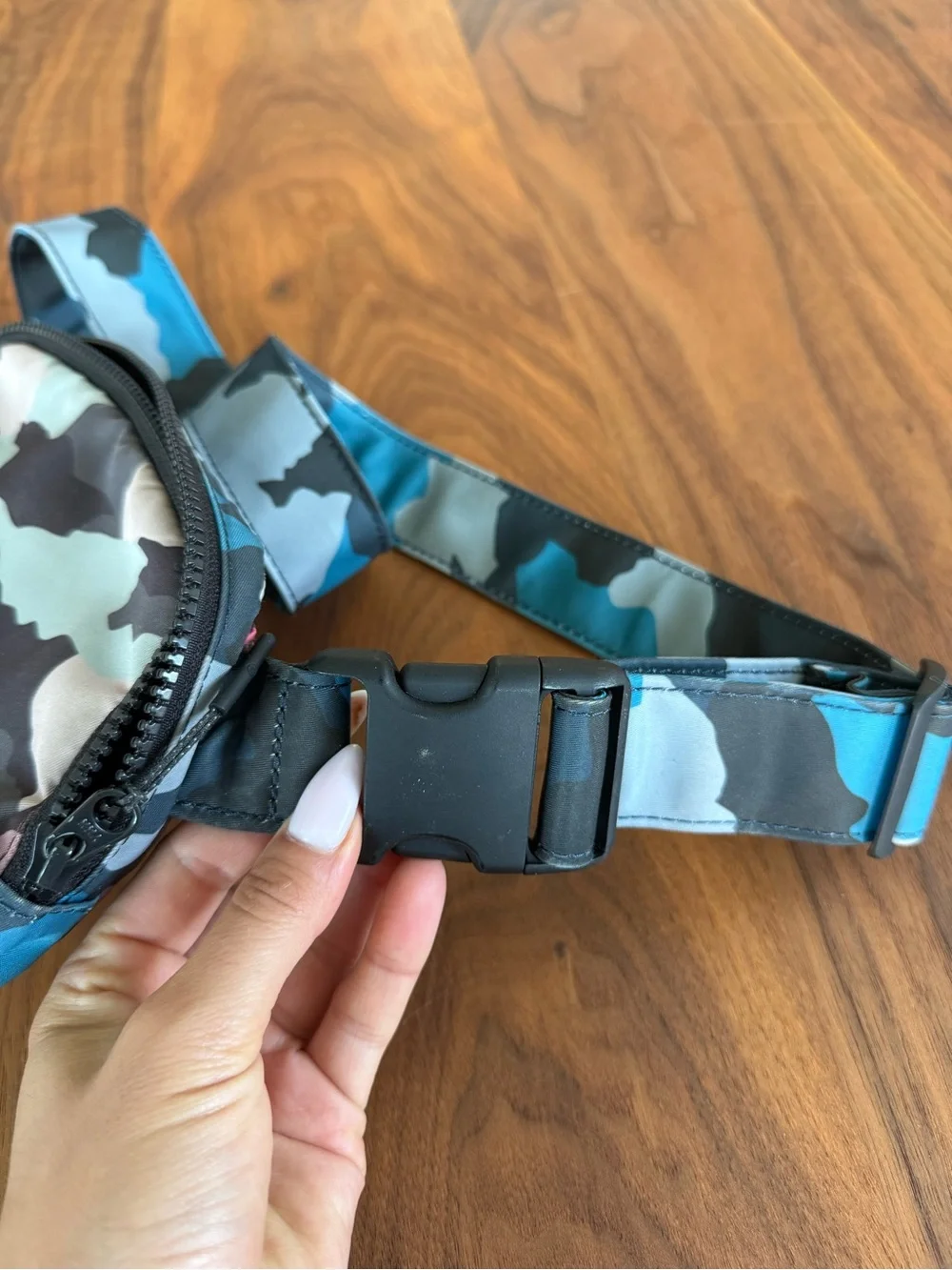 Lululemon Everywhere Belt Bag 1L Blue Camo Crossbody Fanny Pack